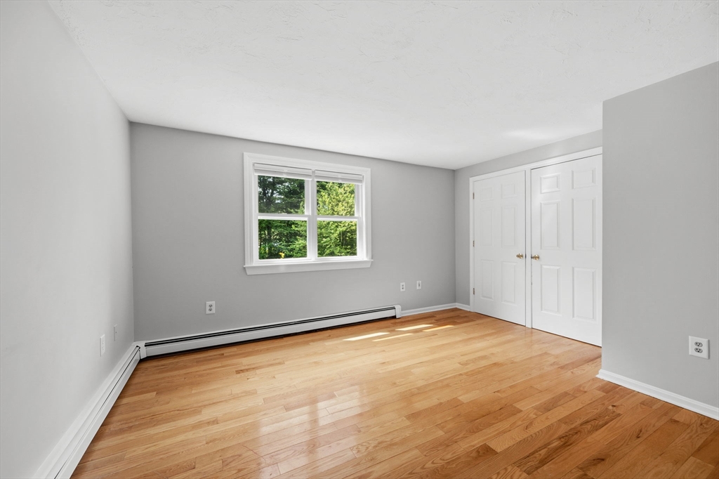 property viewer photo 24