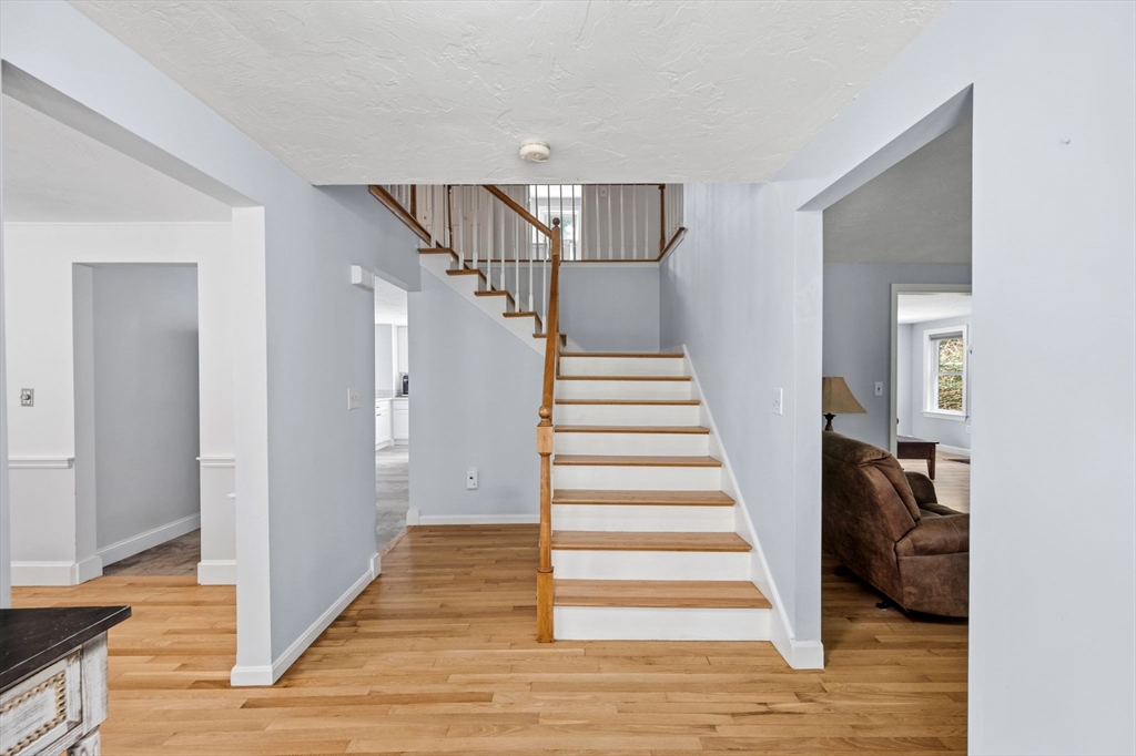 property viewer photo 6
