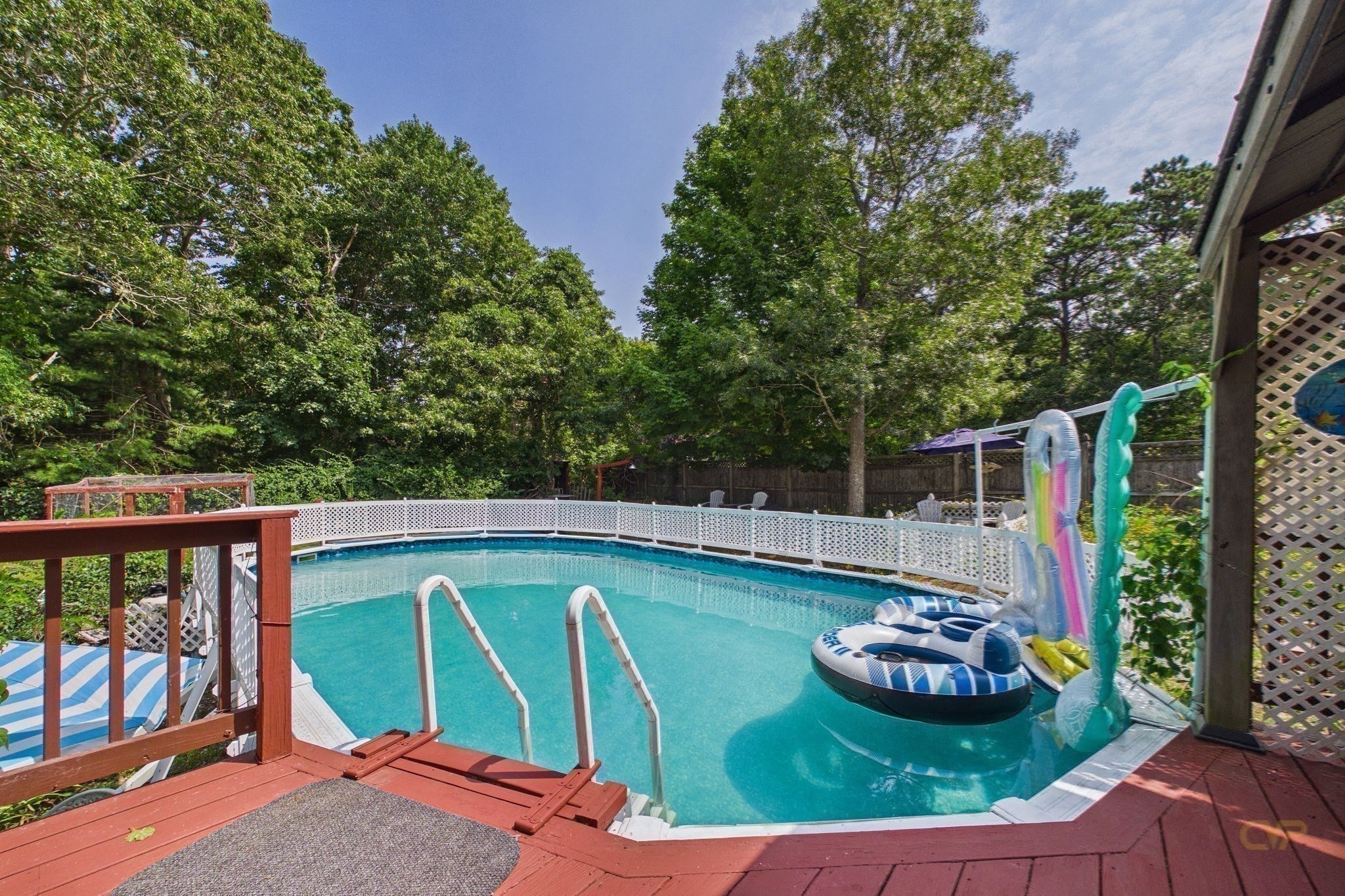 main property photo 20