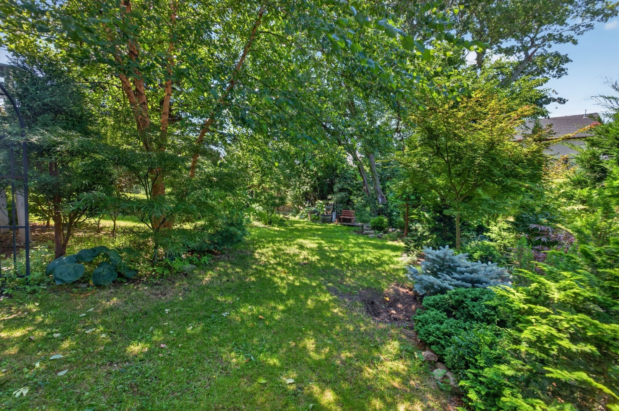 main property photo 24