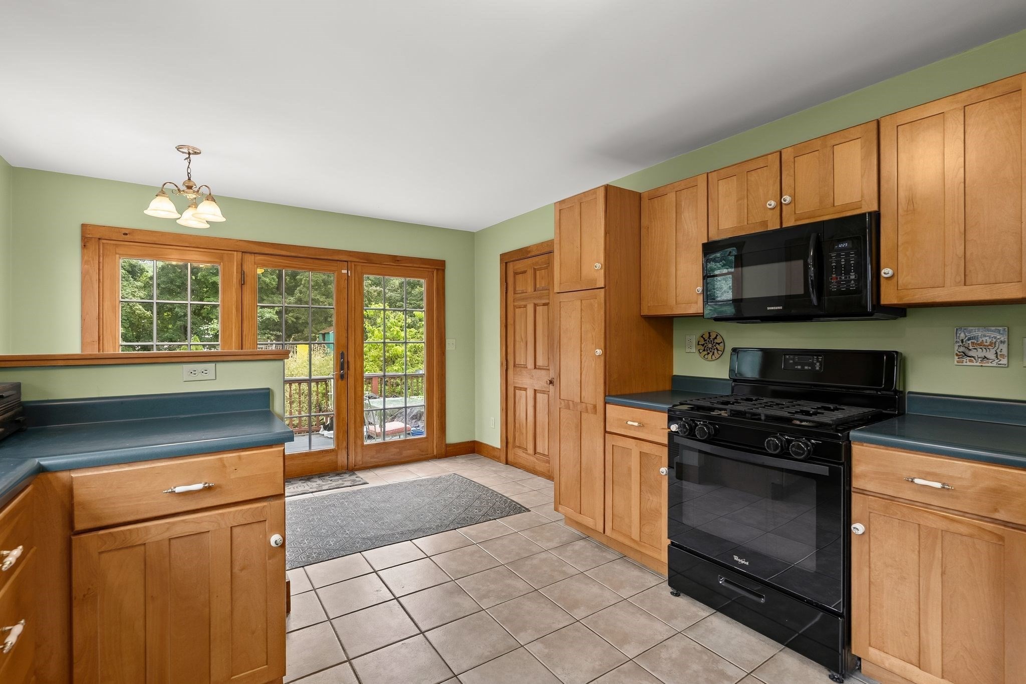 main property photo 7