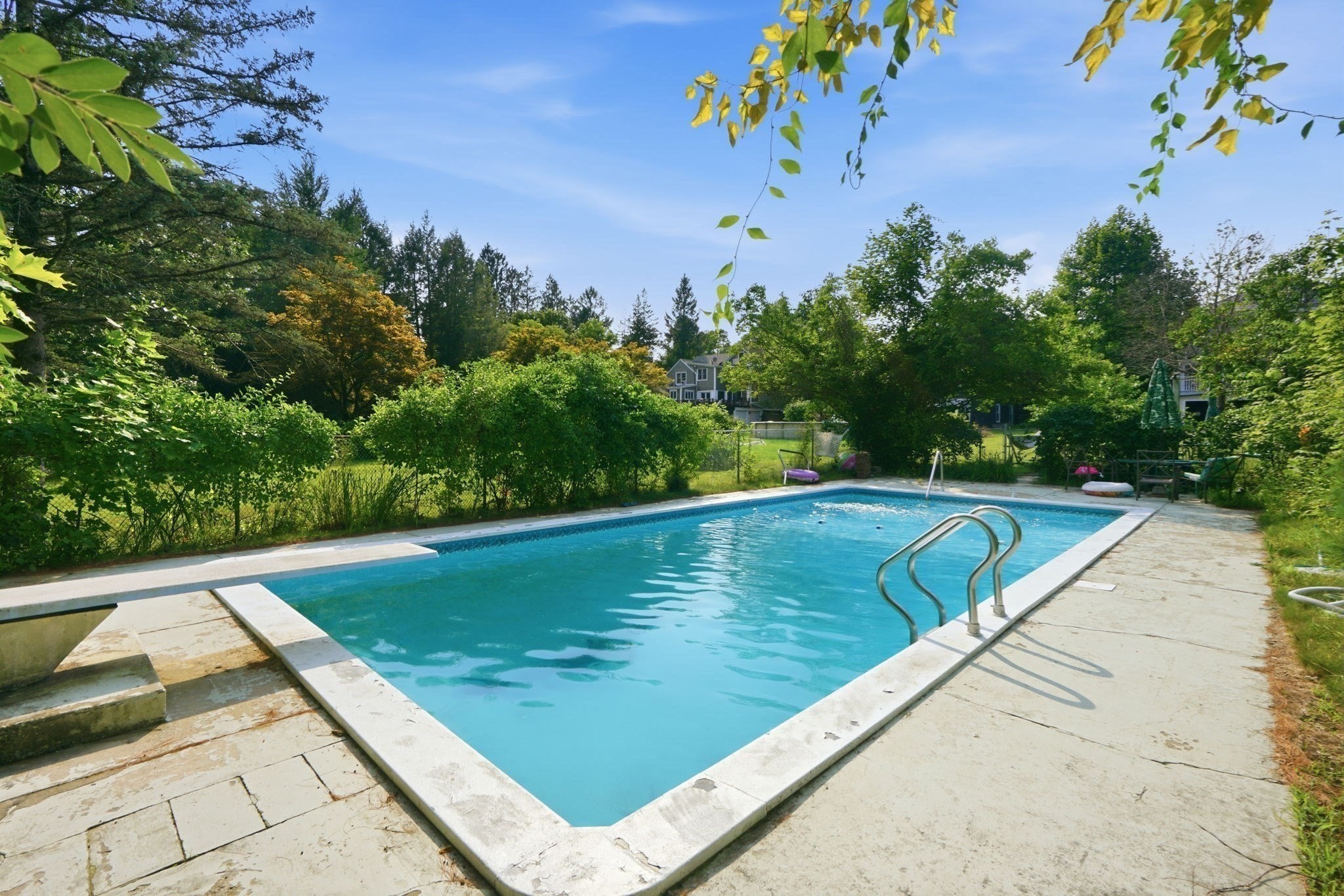 main property photo 34