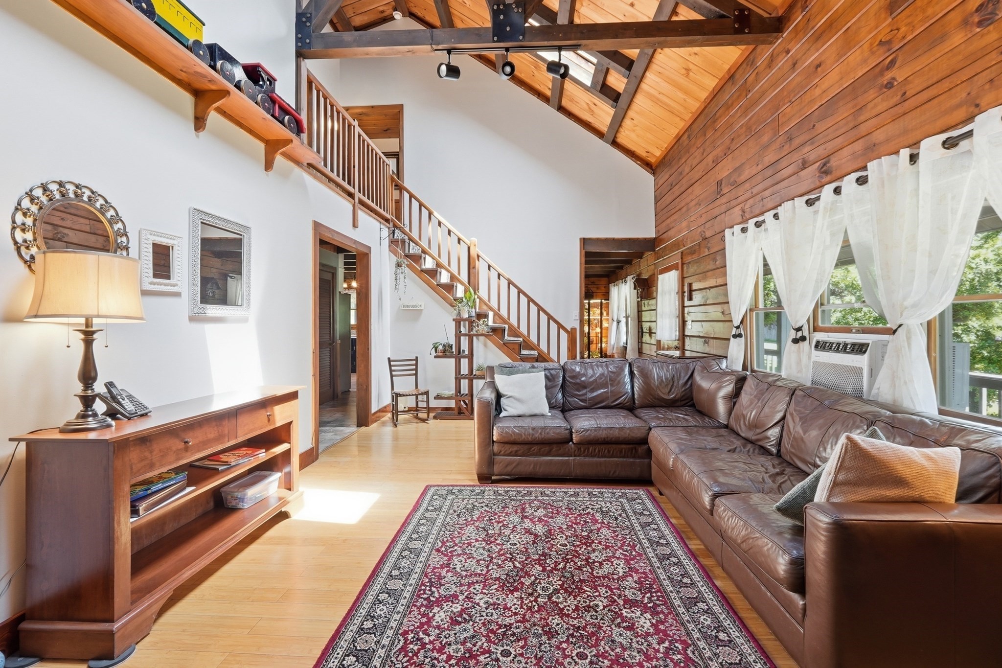 main property photo 5