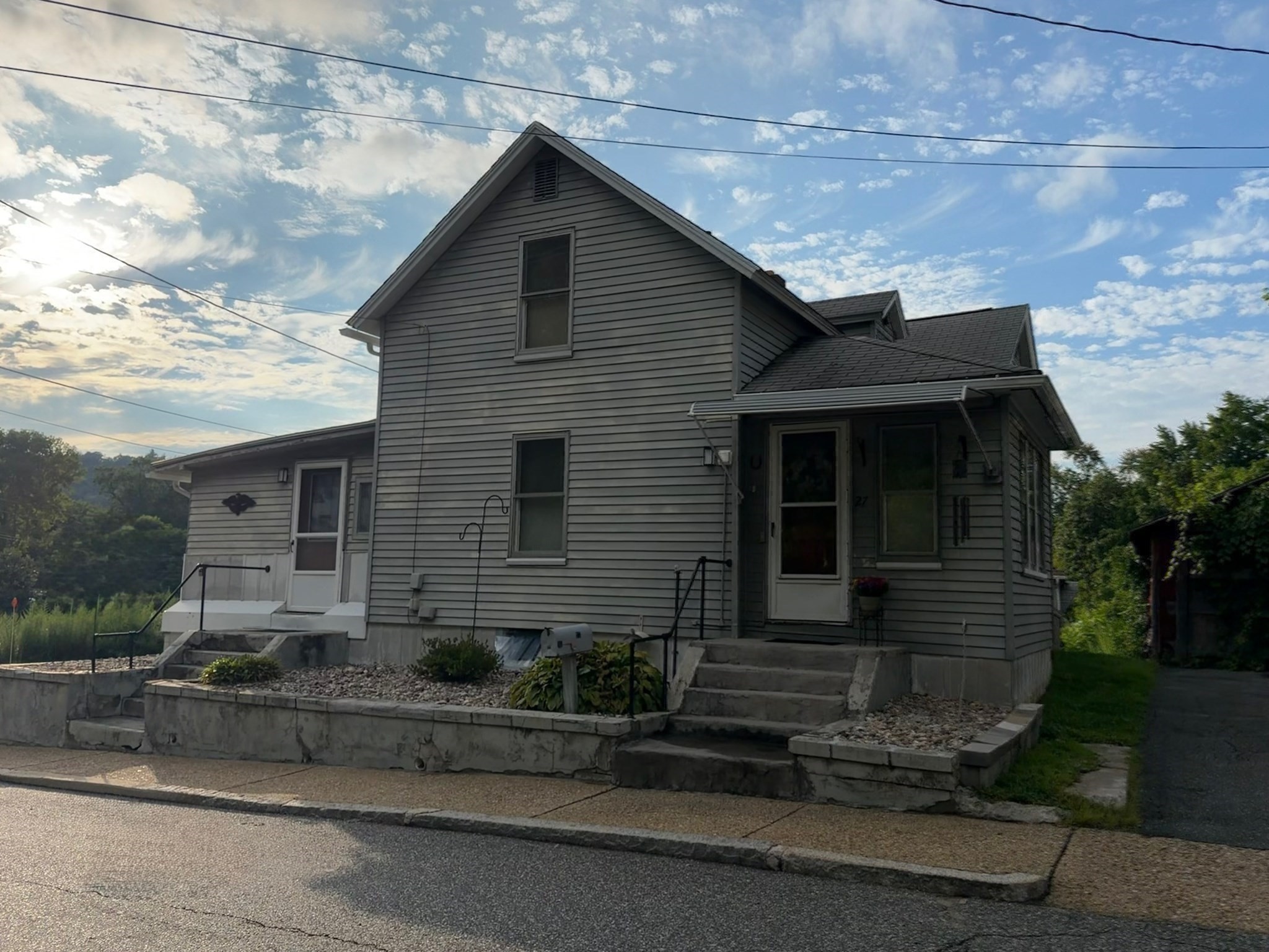 main property photo 32