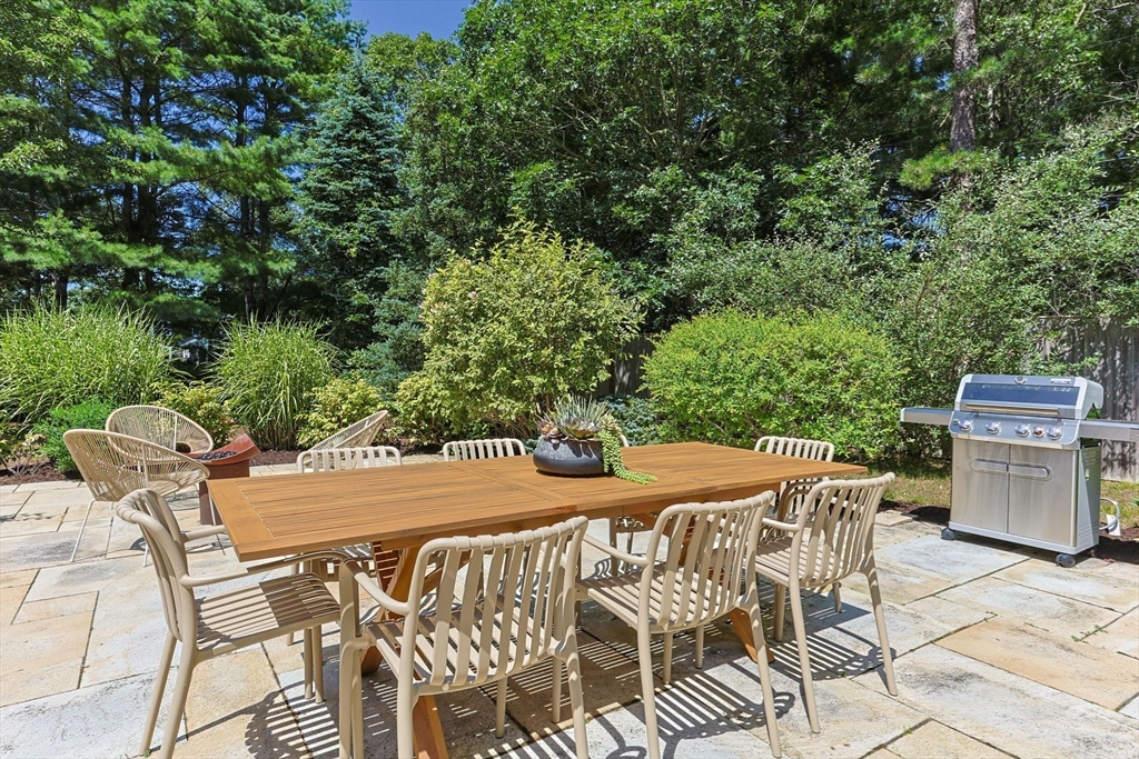 property viewer photo 36