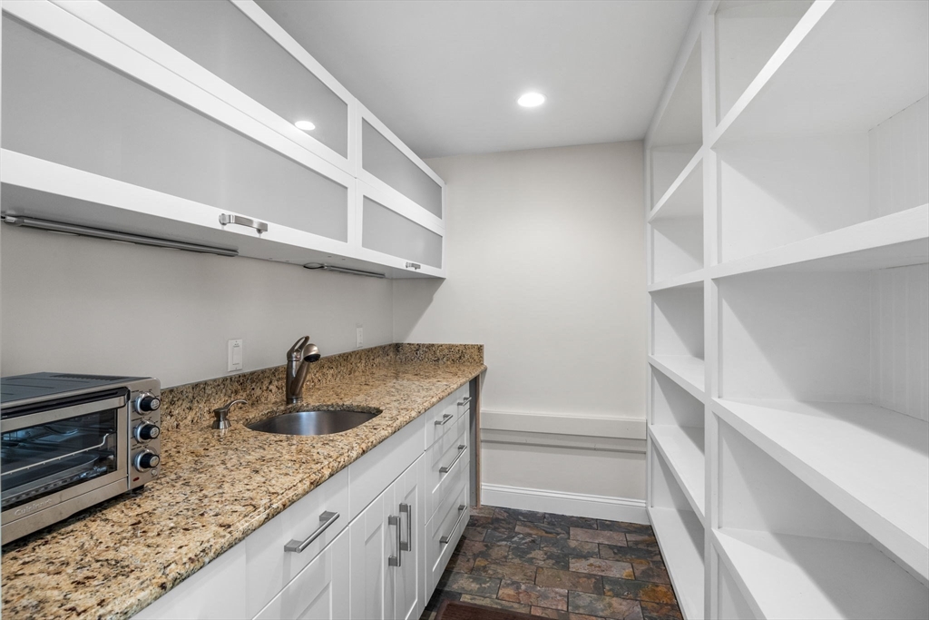 property viewer photo 8