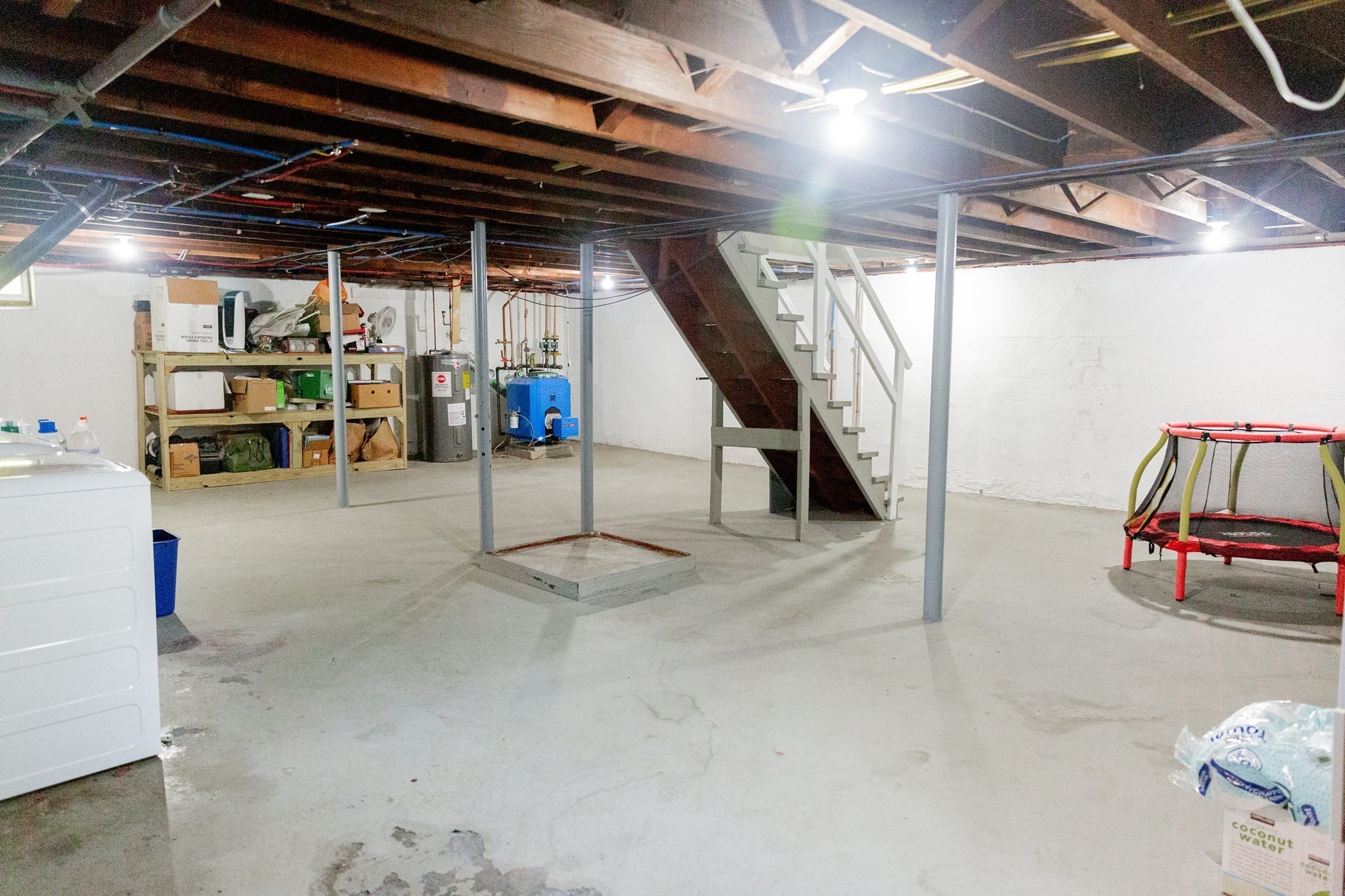 main property photo 31