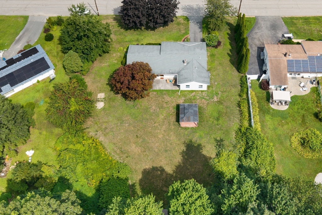 main property photo 36