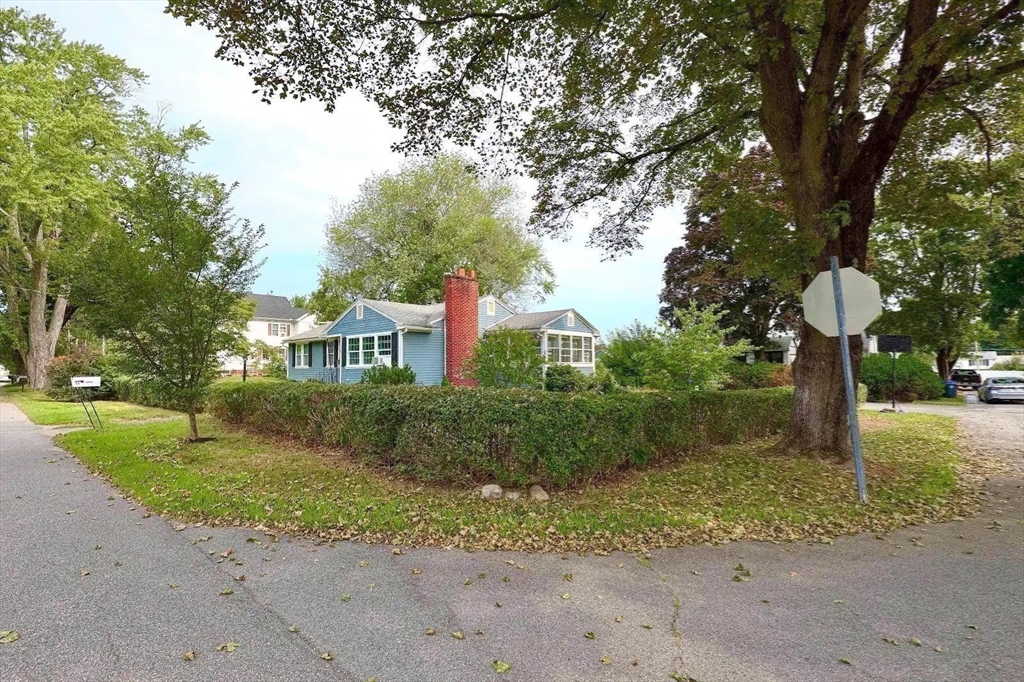 main property photo 24