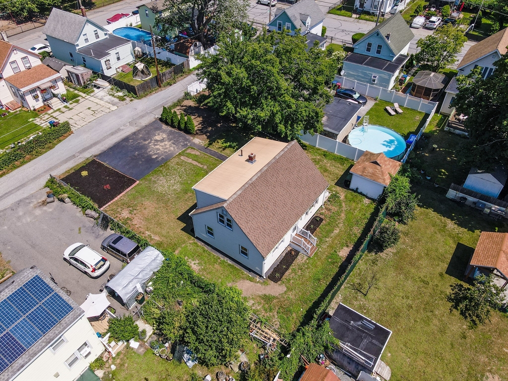 main property photo 31