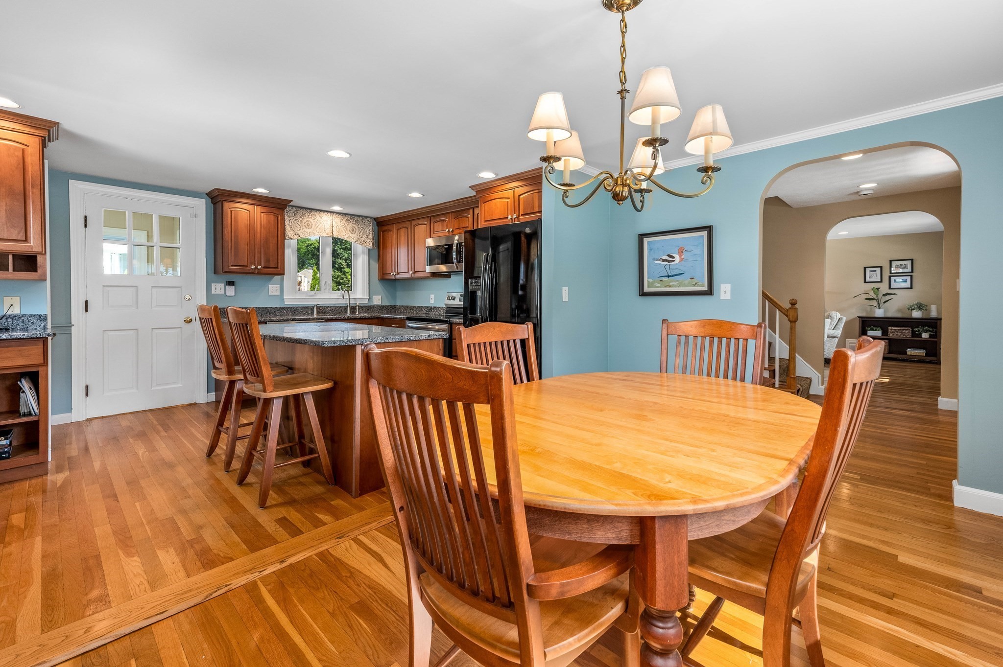 main property photo 9