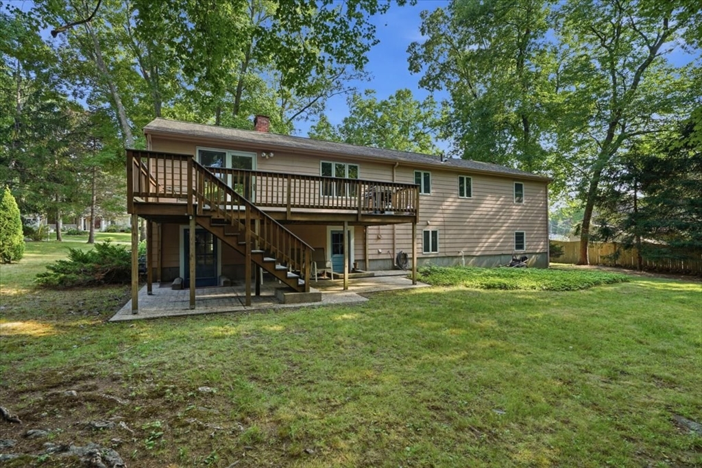 main property photo 28