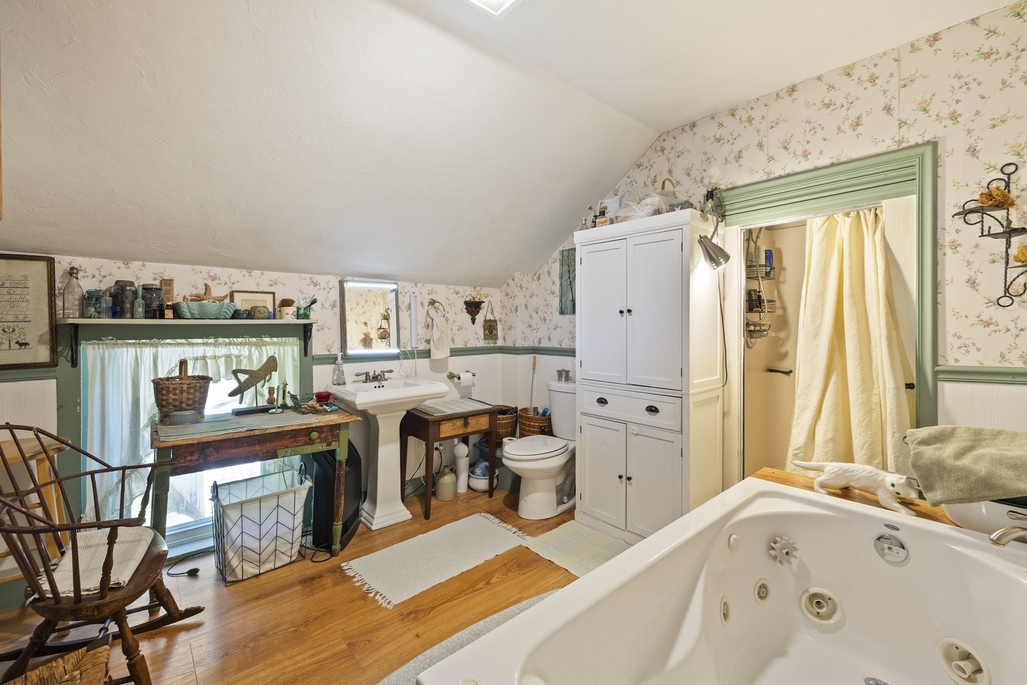 main property photo 25