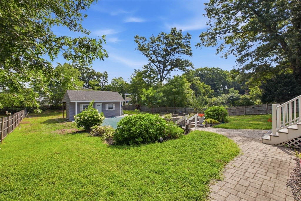 main property photo 27