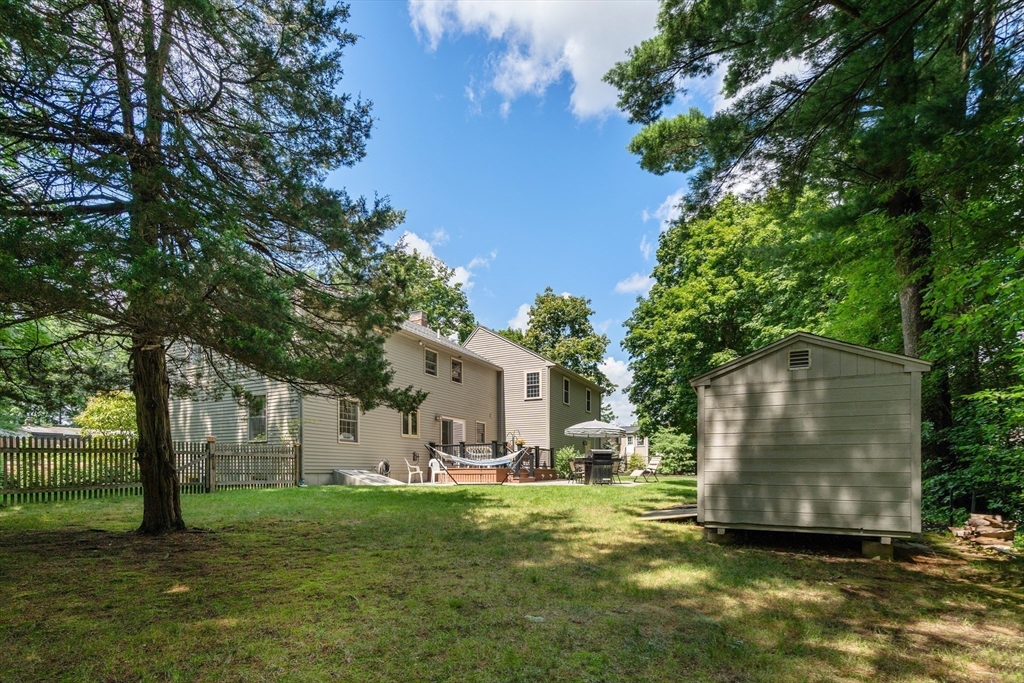 main property photo 30