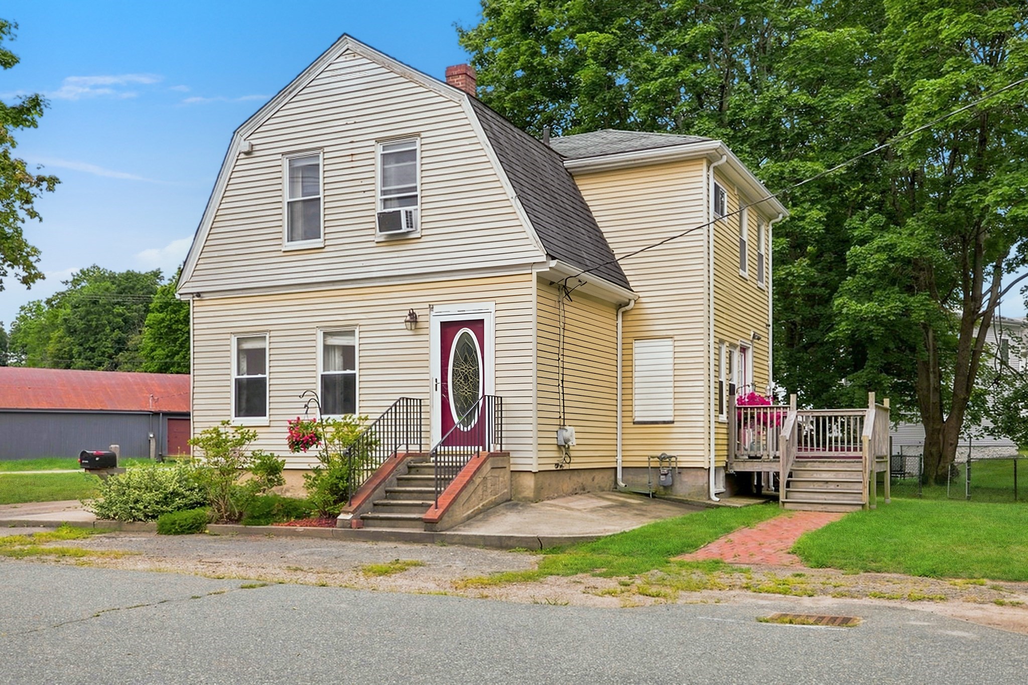 main property photo 1