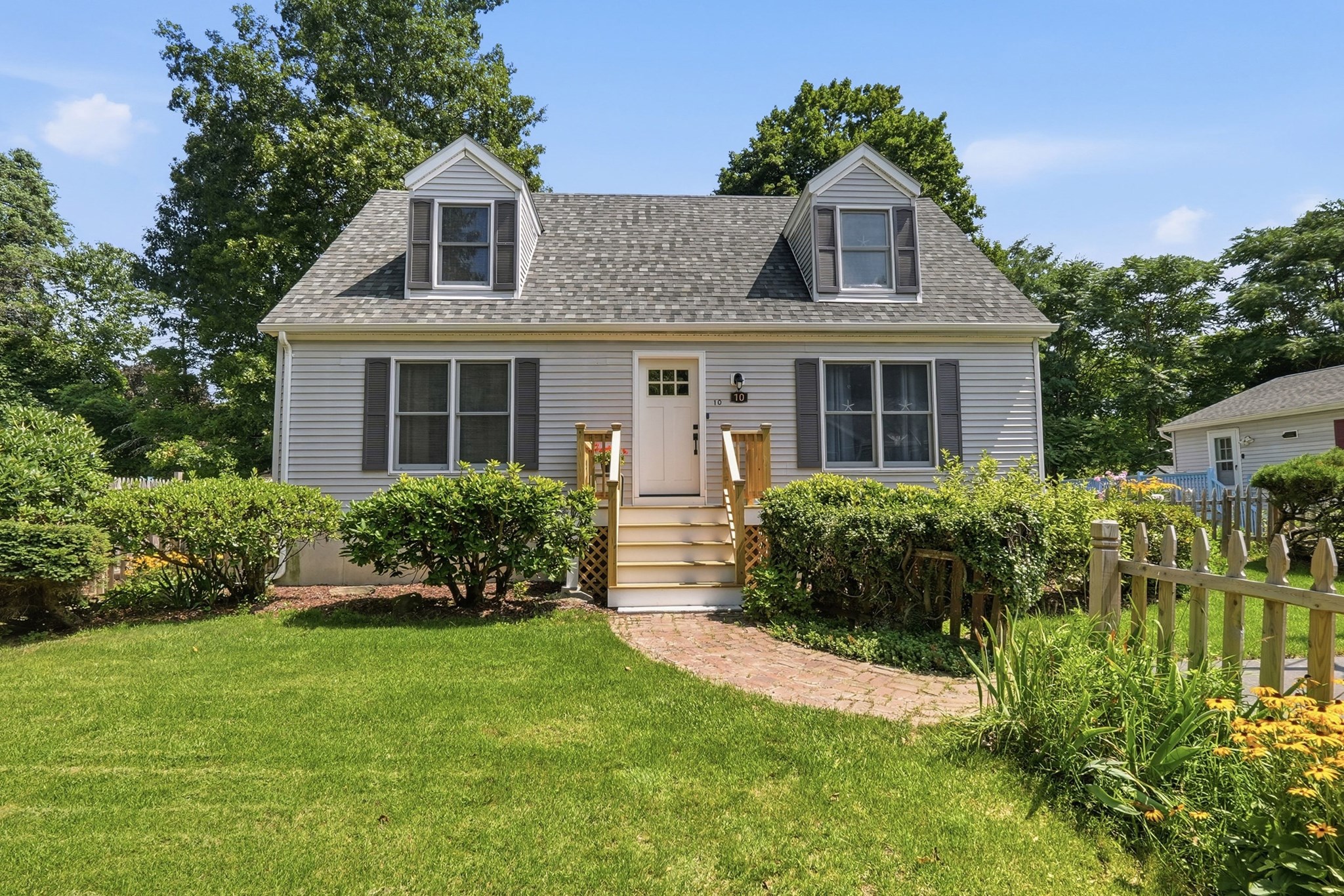 main property photo 1