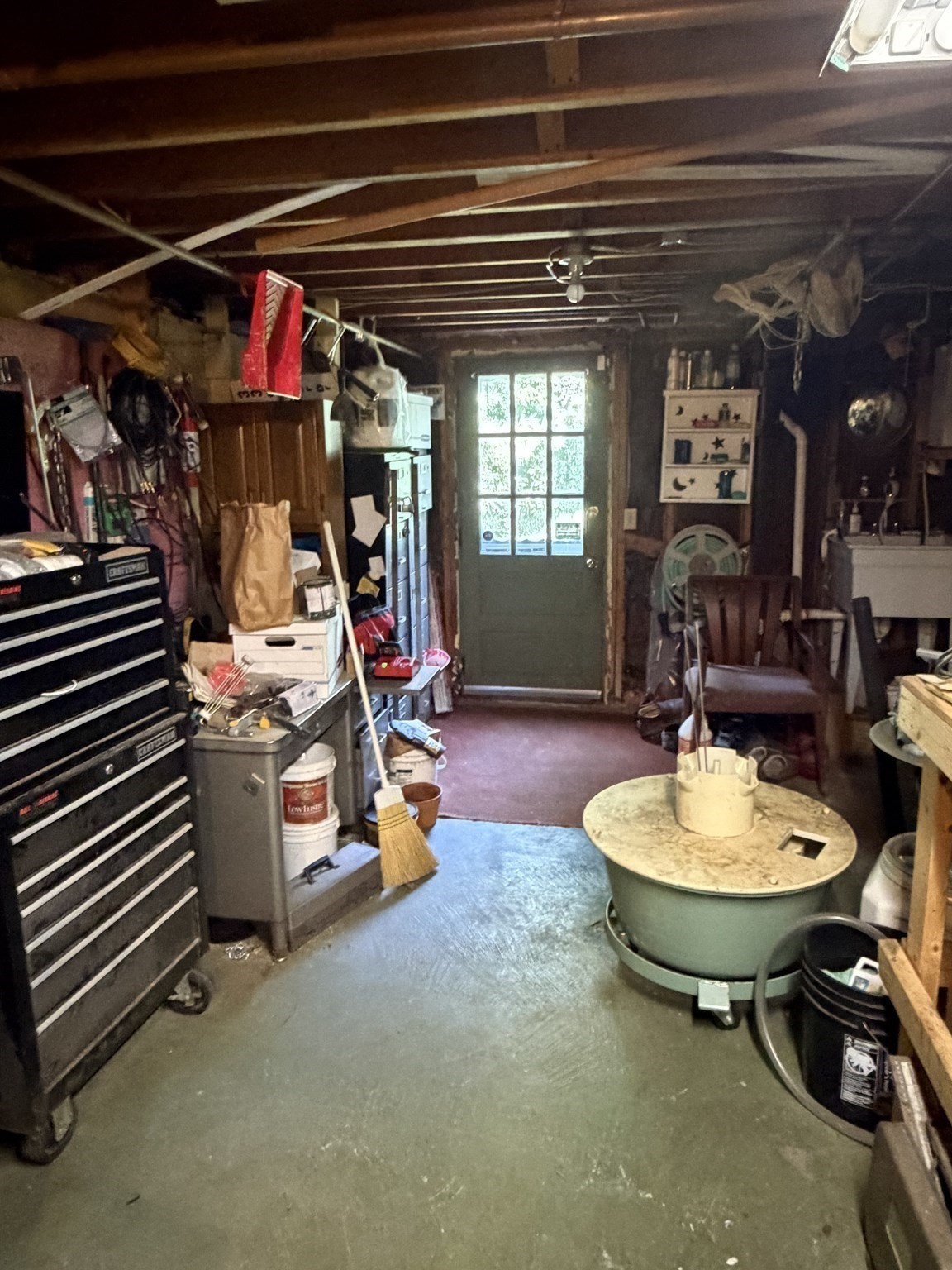 main property photo 34