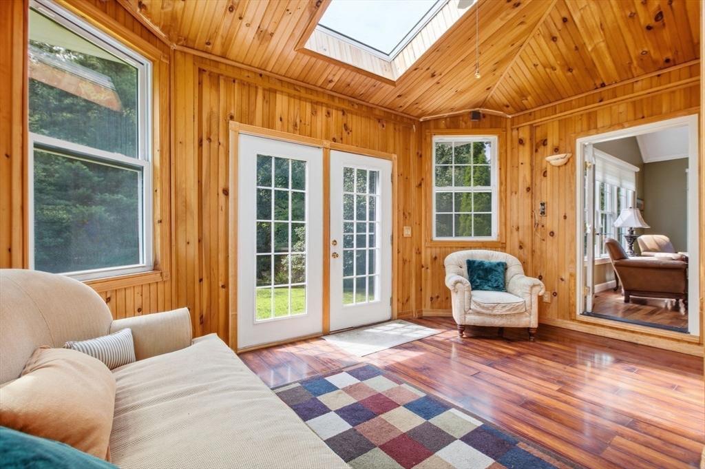main property photo 34
