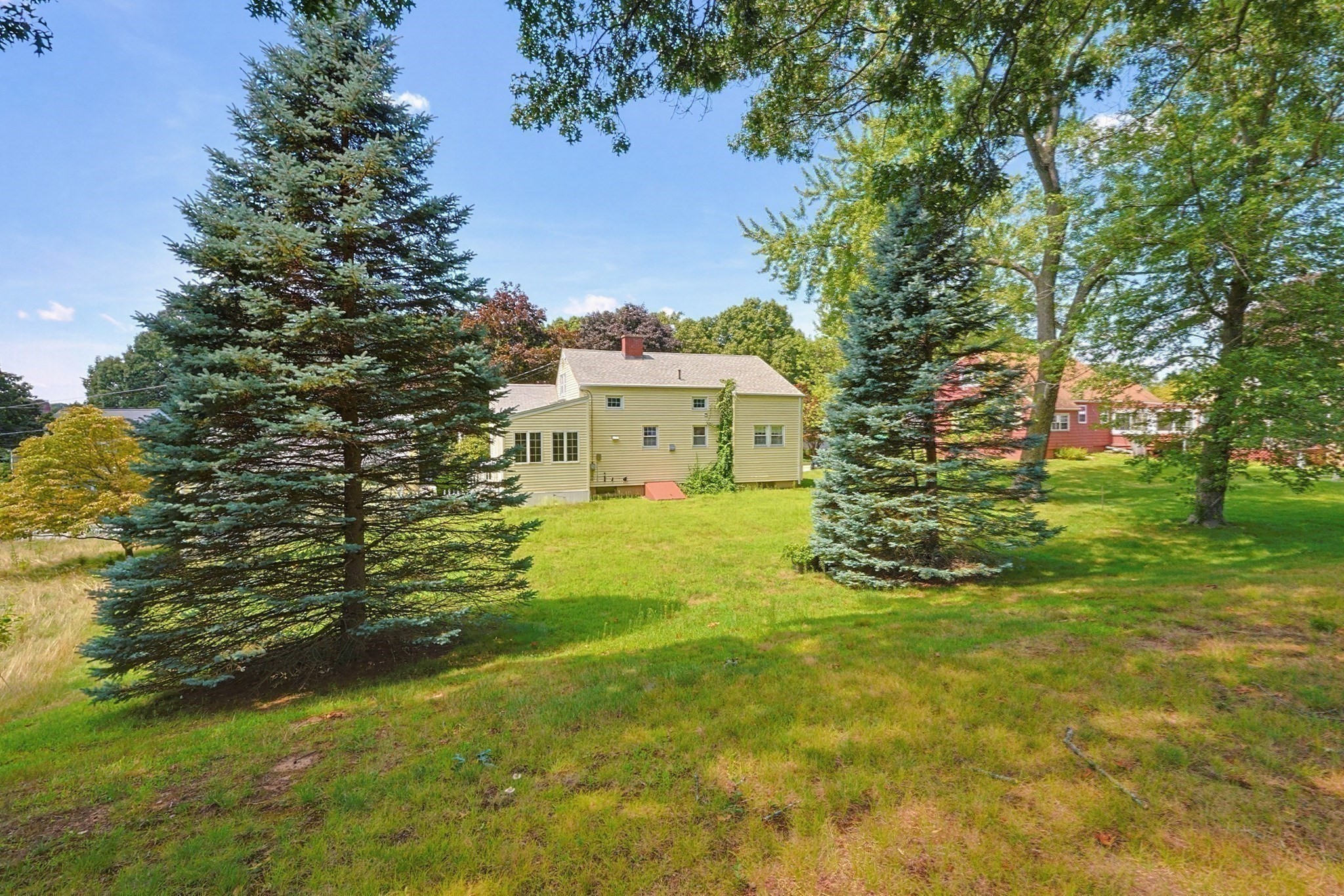 main property photo 34