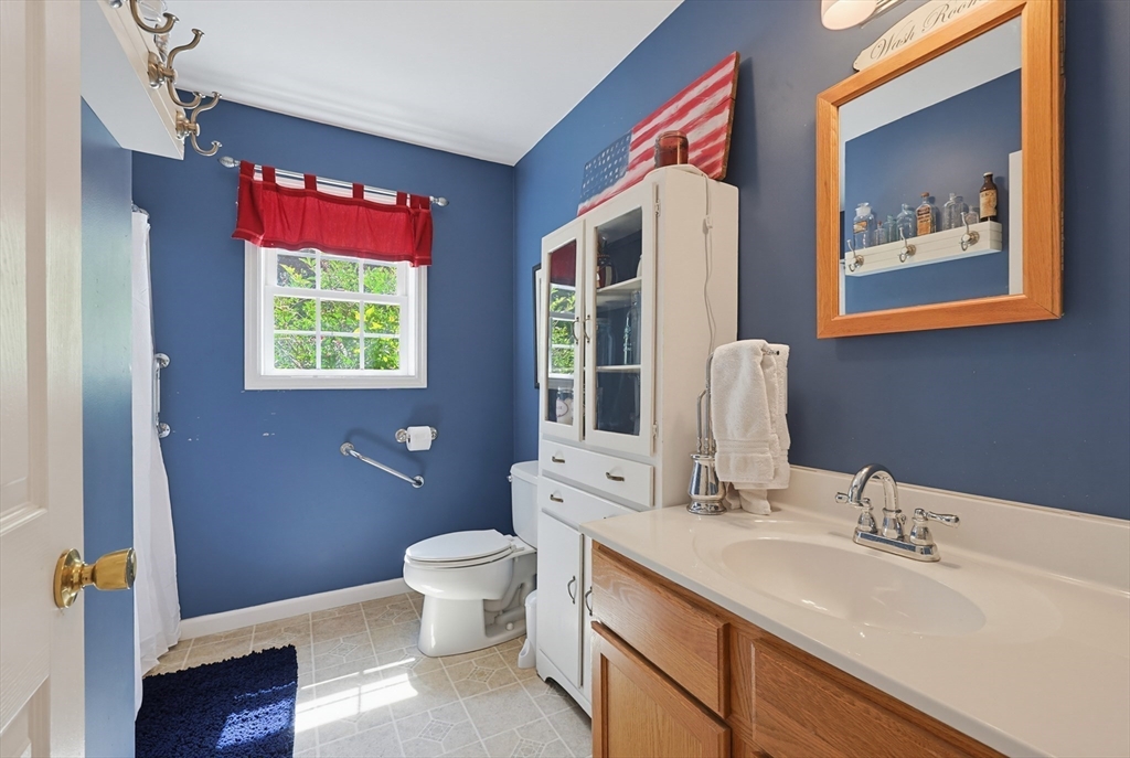 main property photo 13