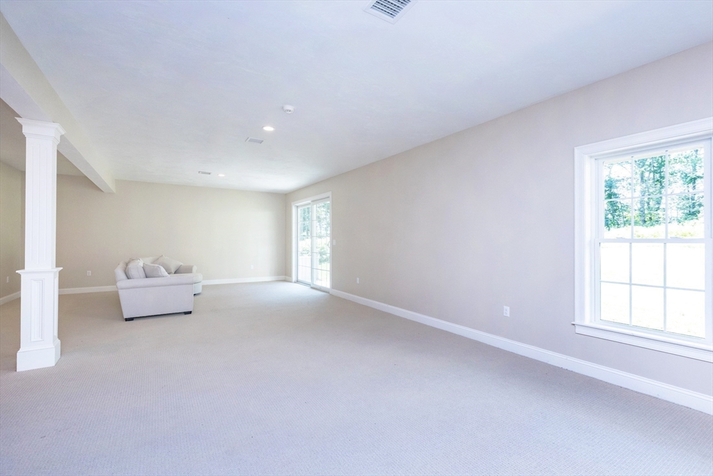 property viewer photo 28