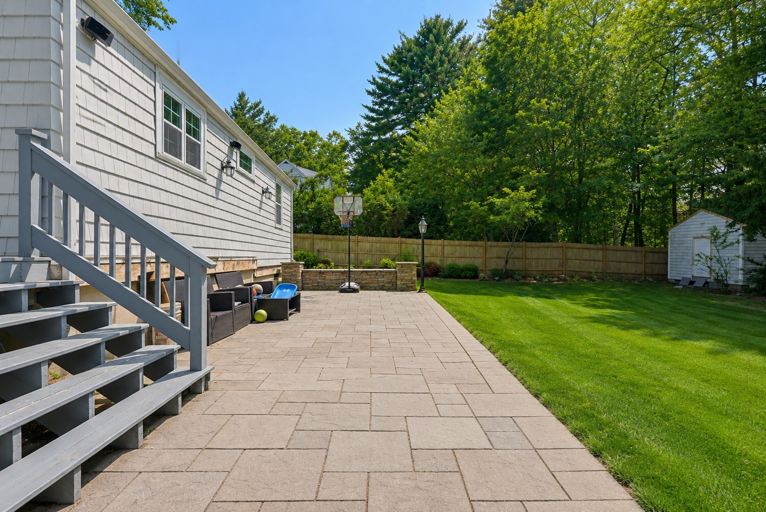 main property photo 39