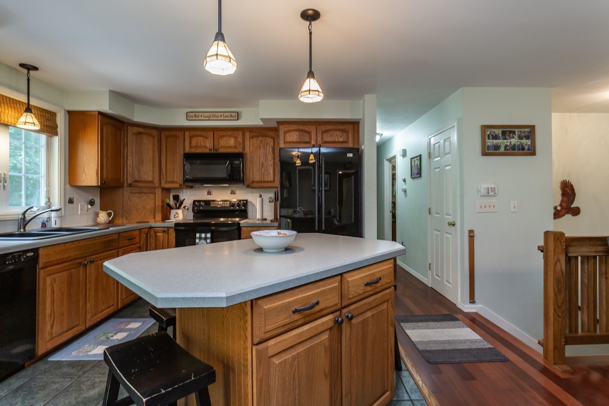 main property photo 7