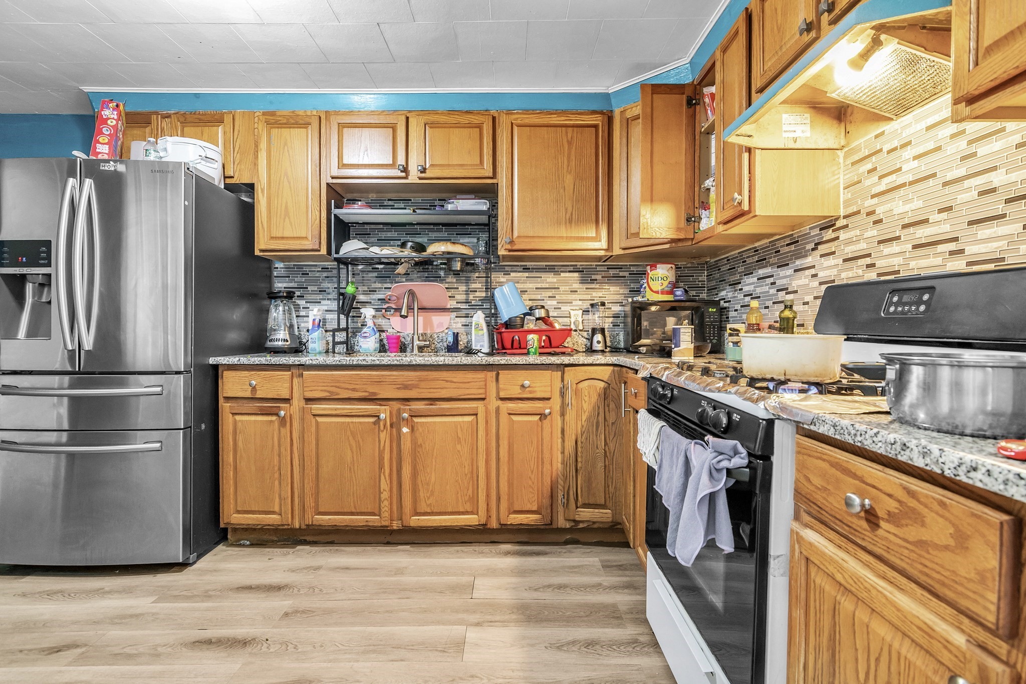 main property photo 8