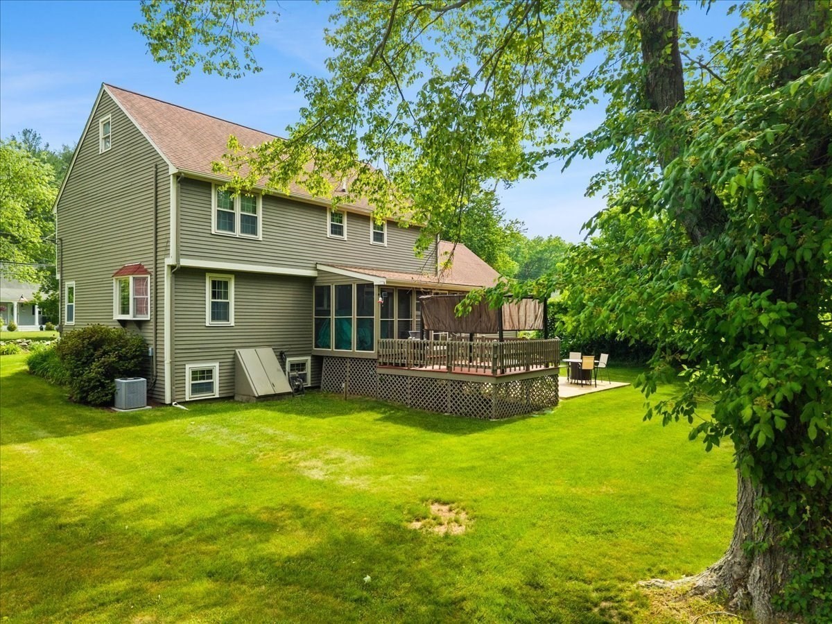 main property photo 8