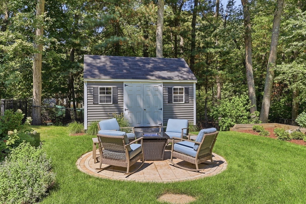 main property photo 38