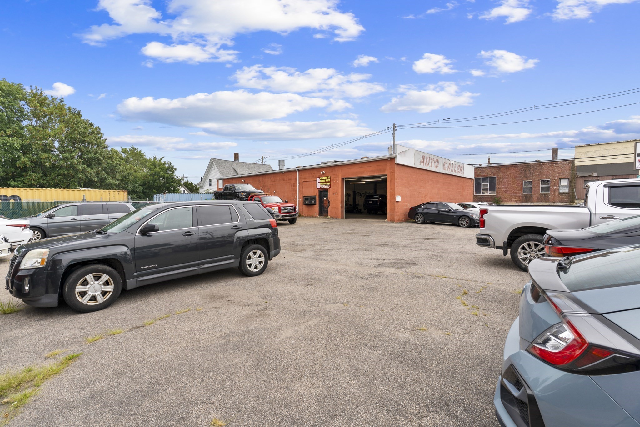 main property photo 14