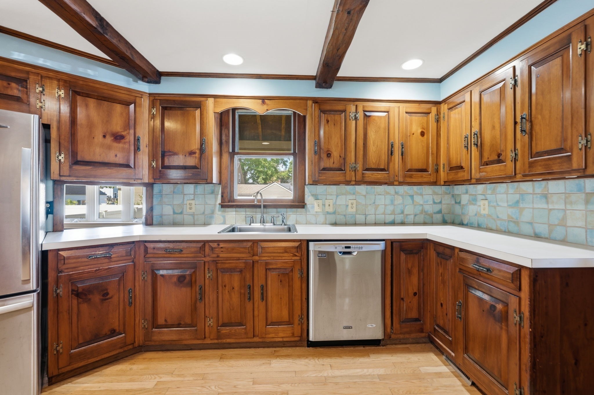 main property photo 7