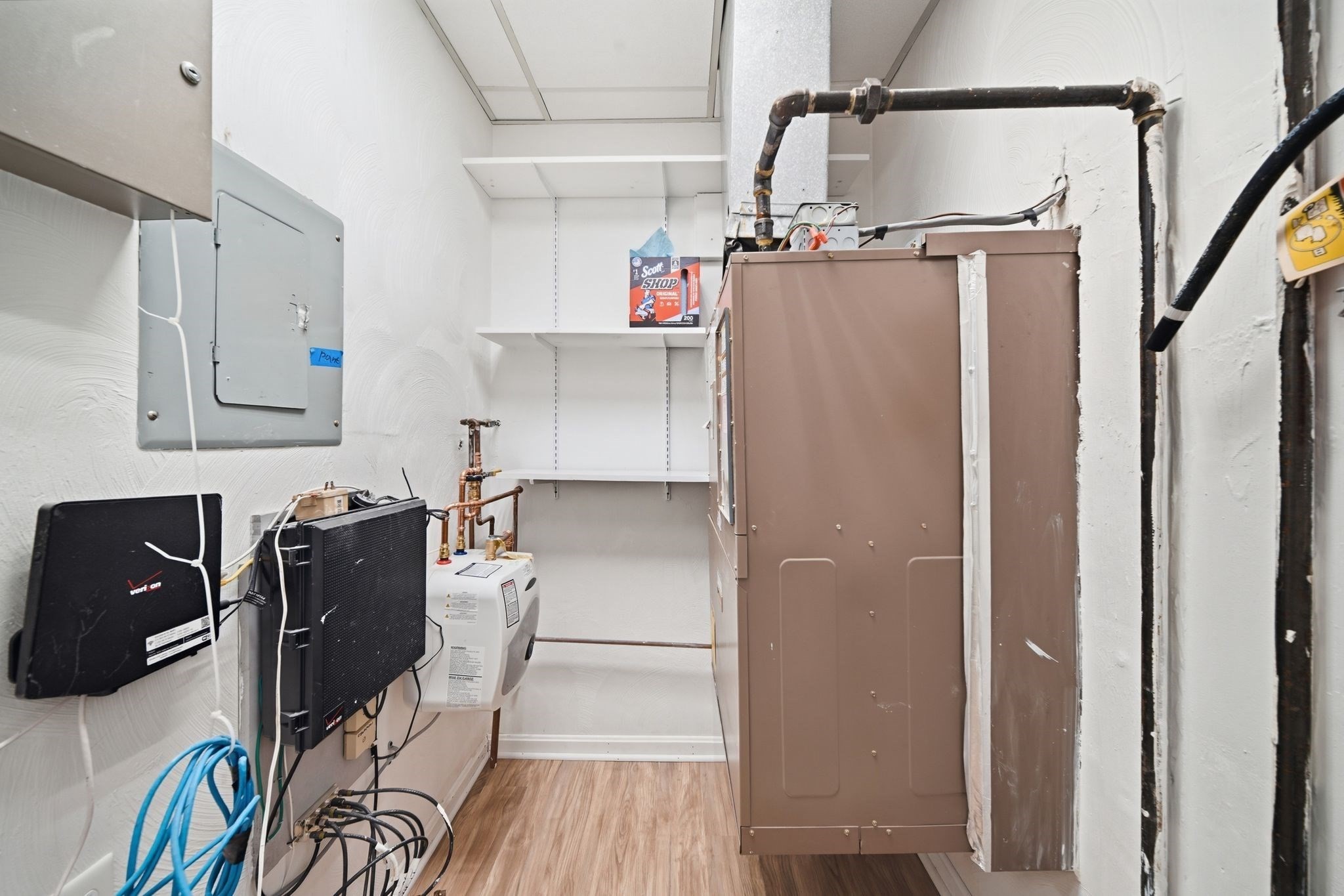 main property photo 14