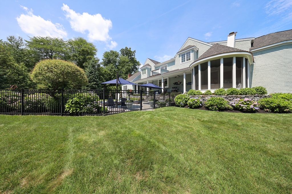 main property photo 38