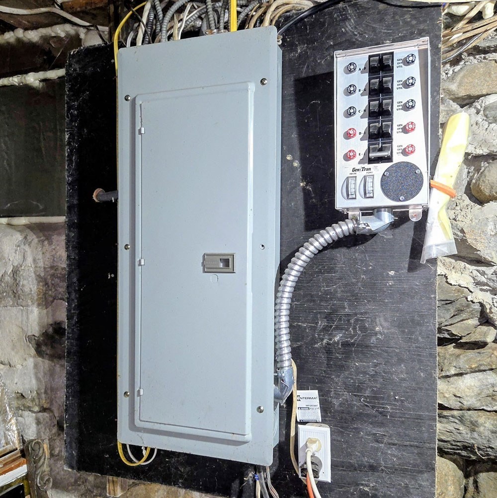 main property photo 28