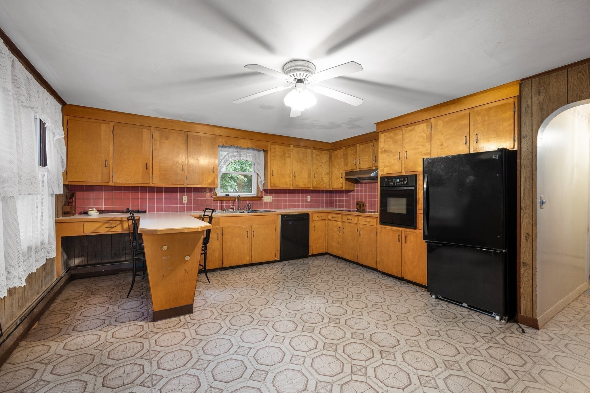 main property photo 14