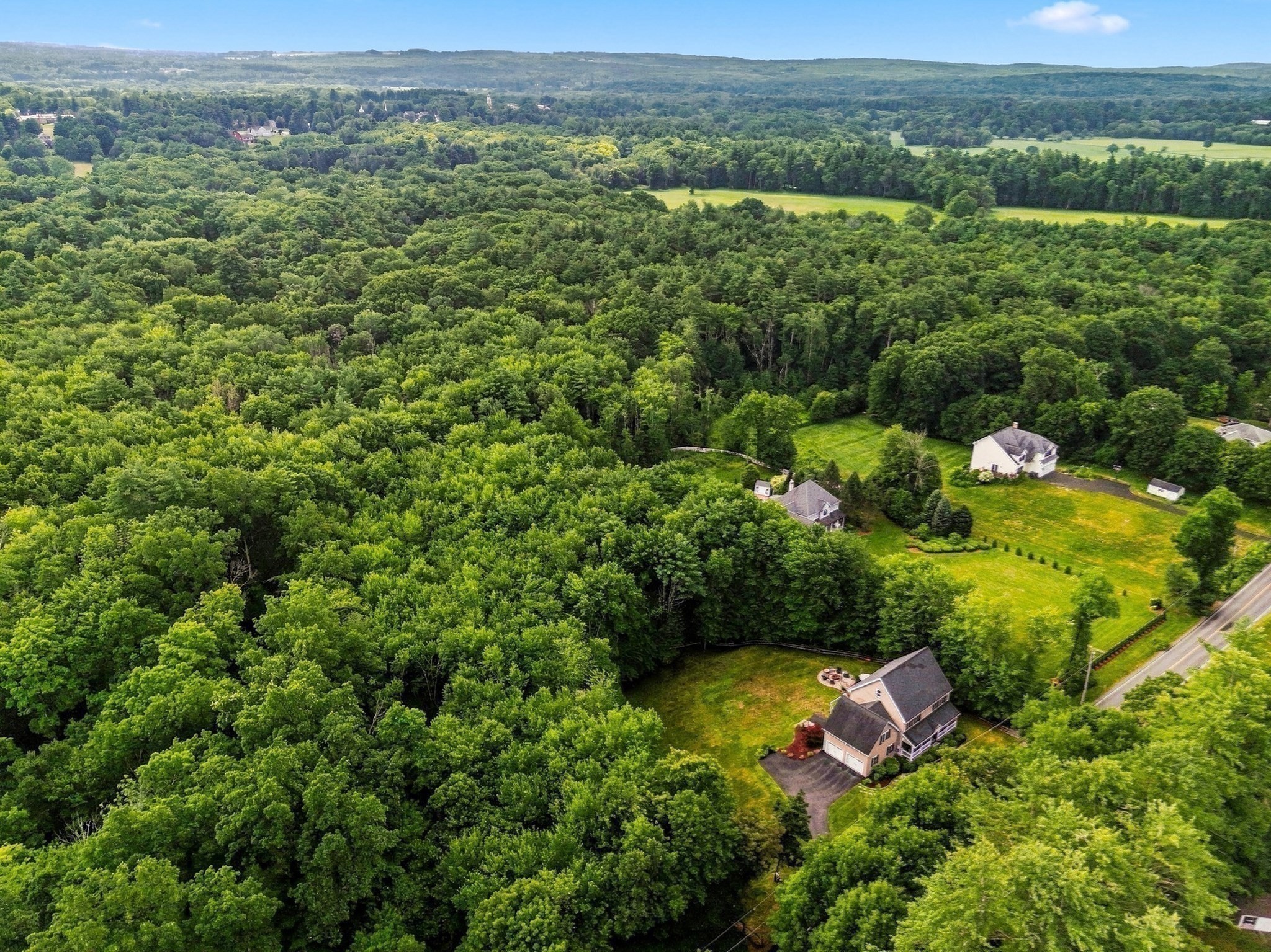main property photo 41