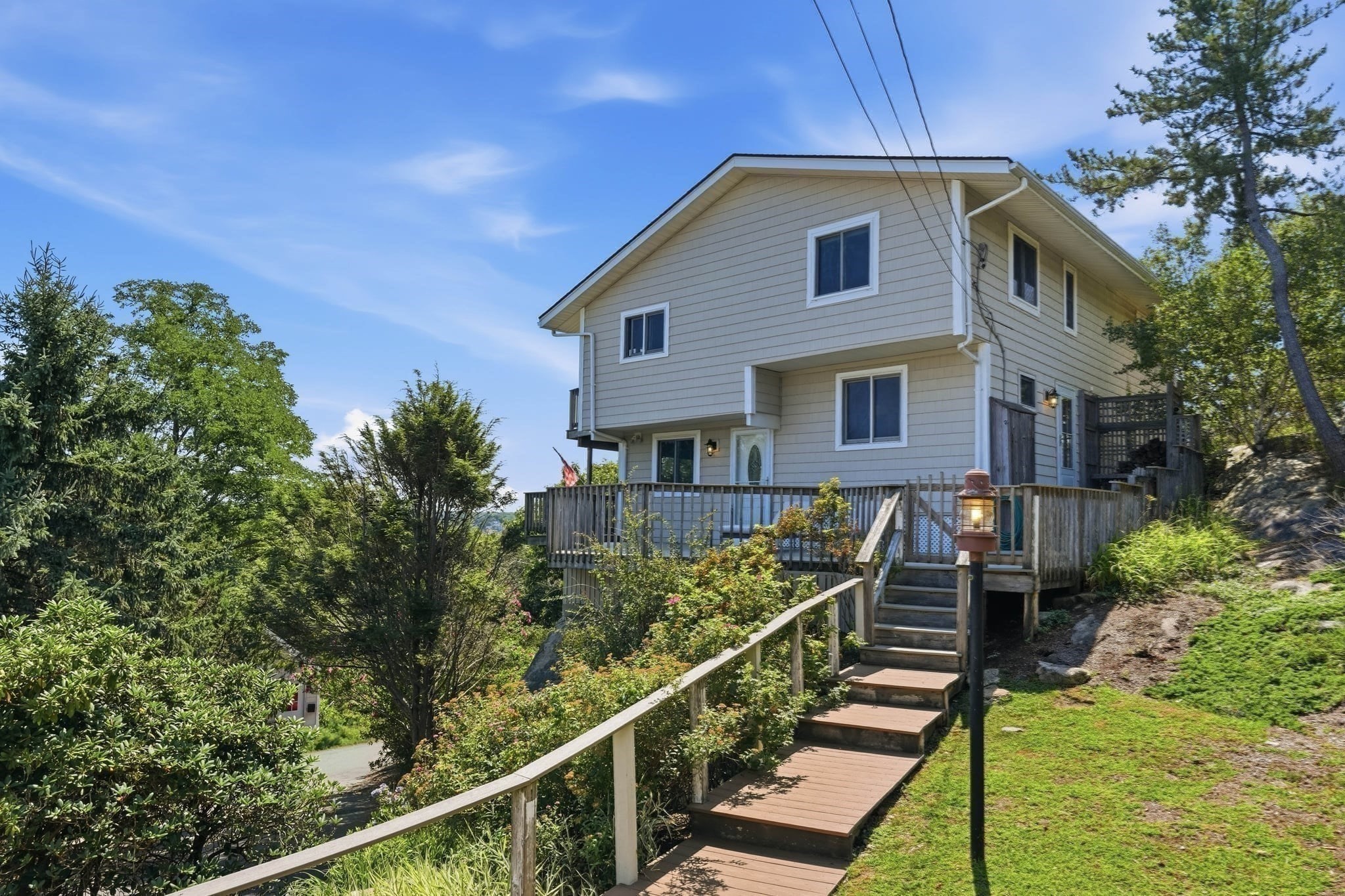 main property photo 27