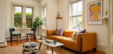 image of property with 1 Bed | 1 Bath | 452 Sqft