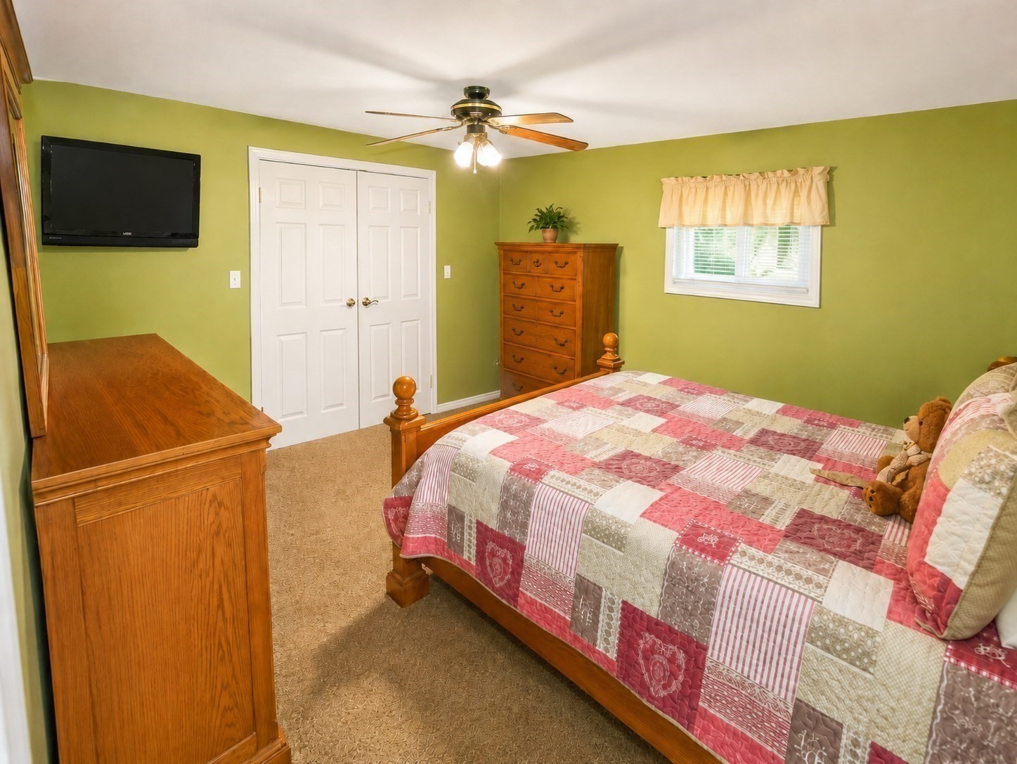 main property photo 7