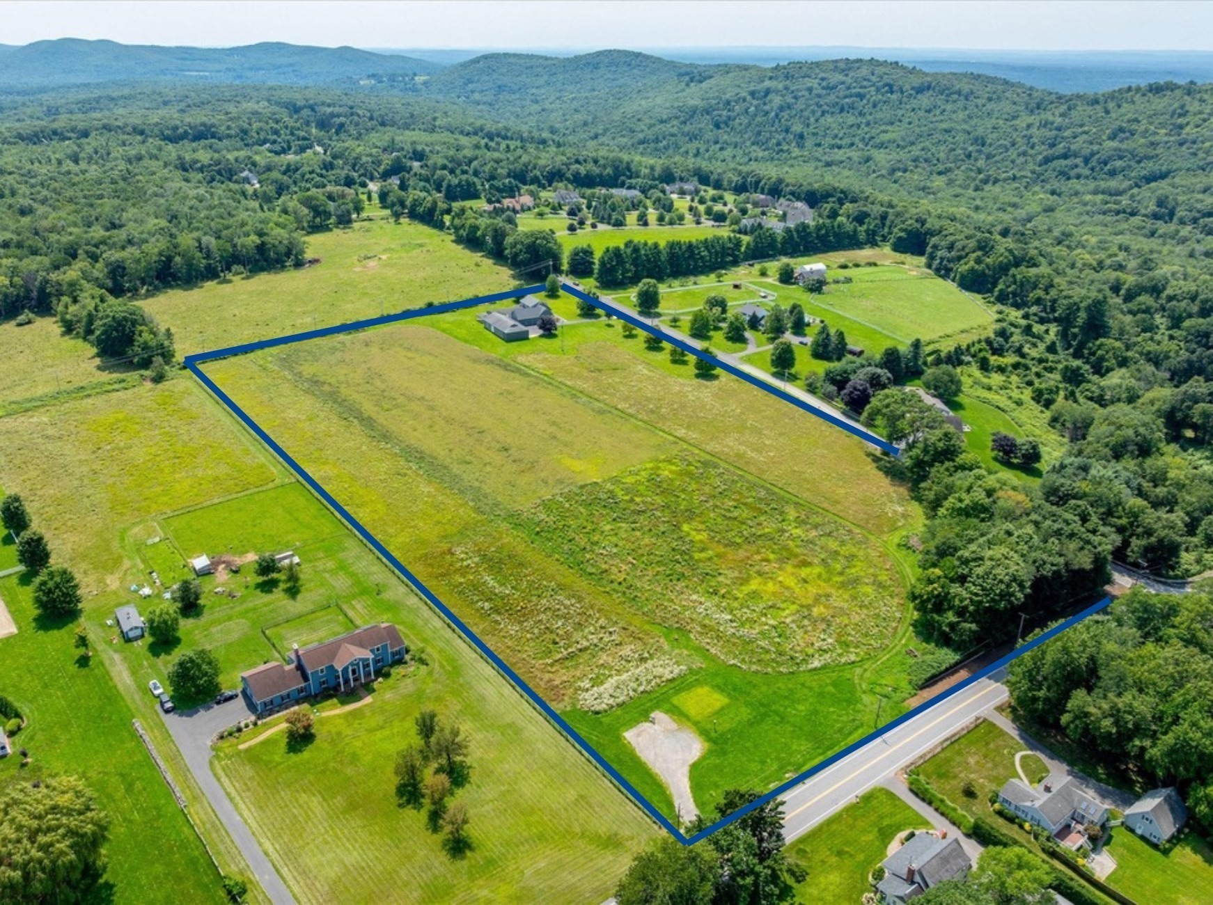 main property photo 40