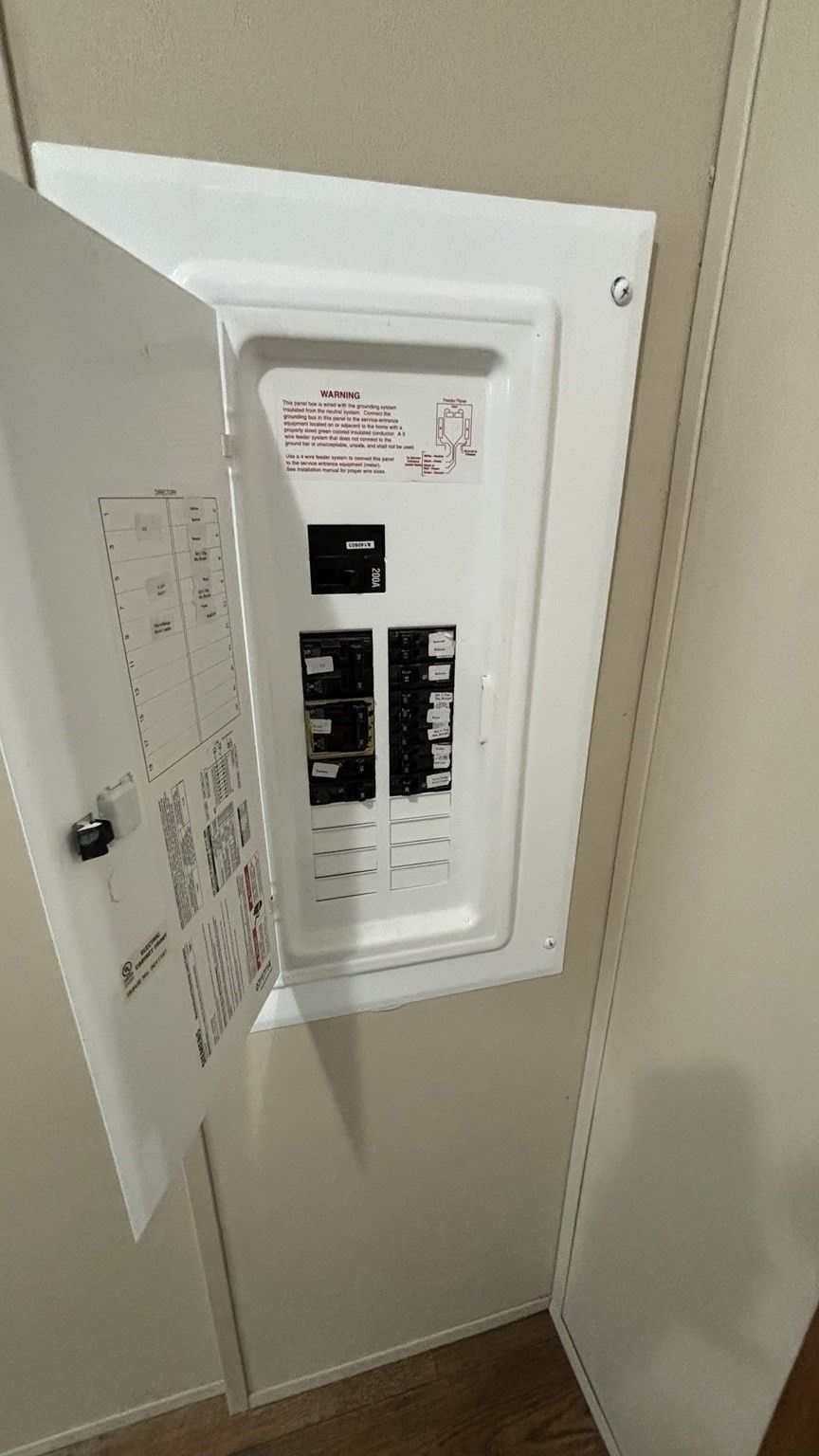main property photo 8