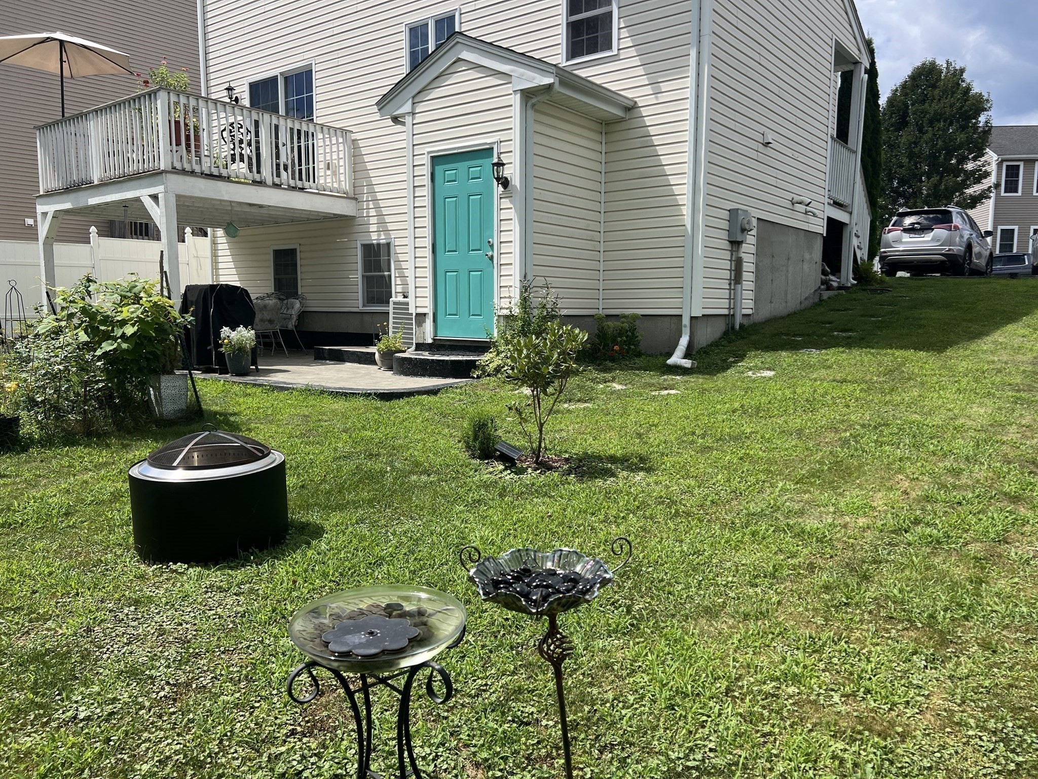 main property photo 16