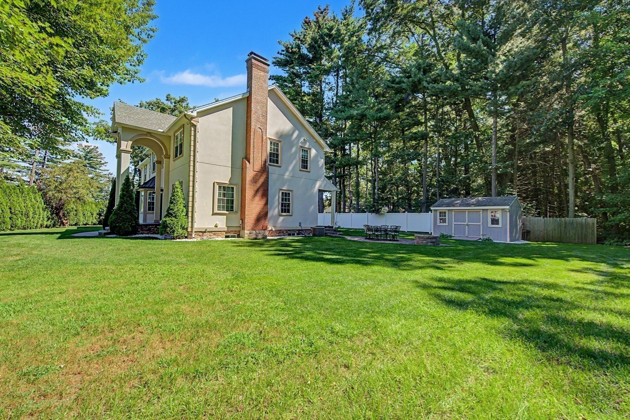 main property photo 34