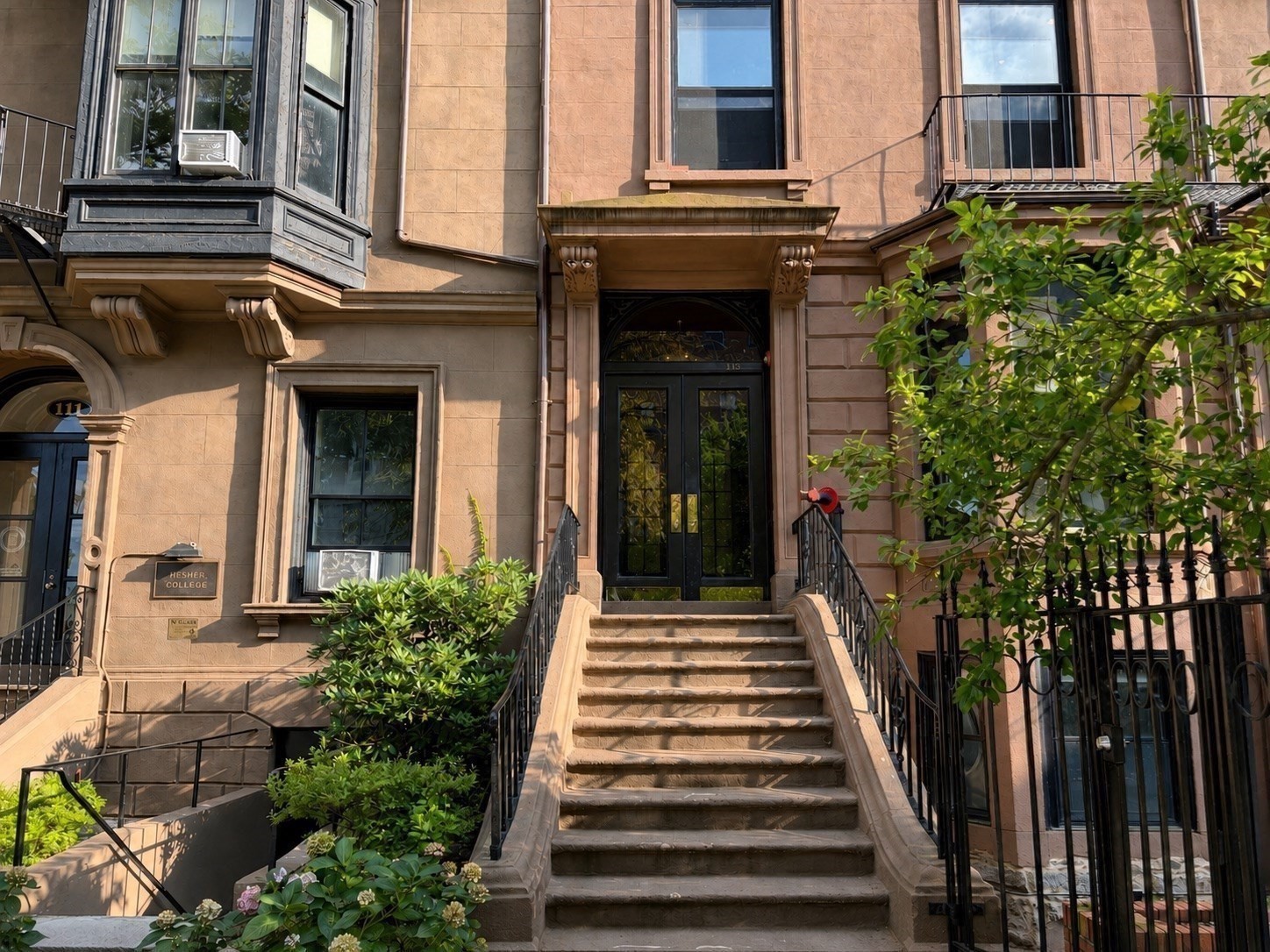 main property photo 16