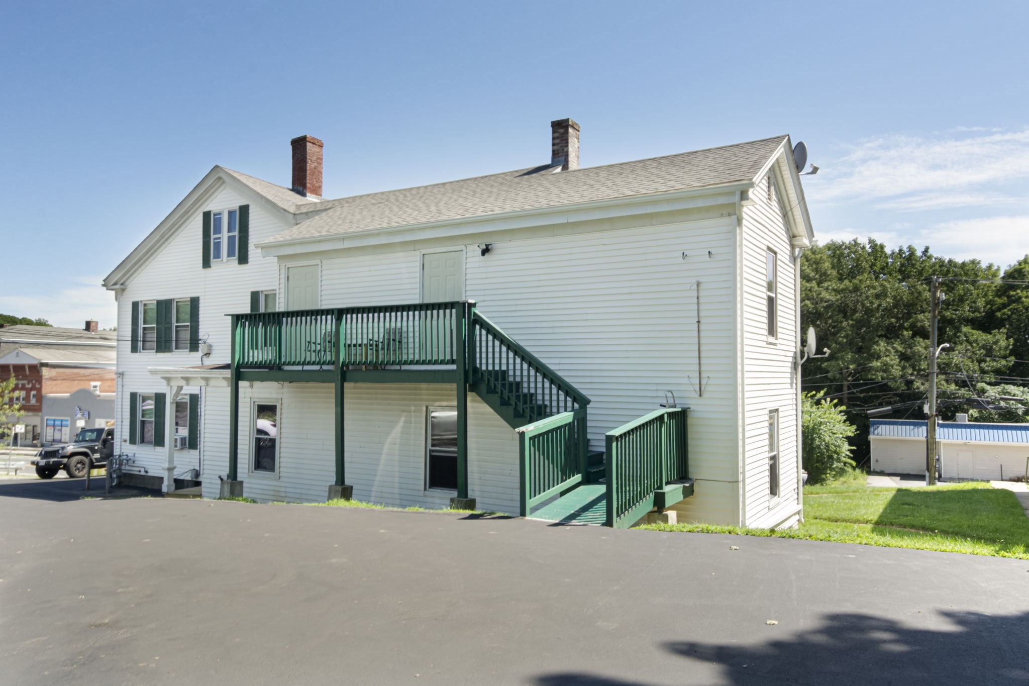 main property photo 5
