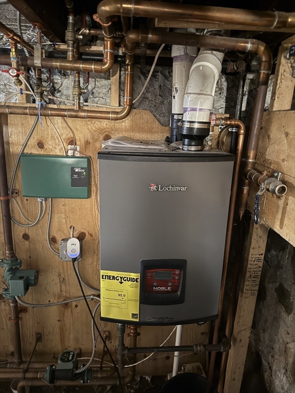 main property photo 16