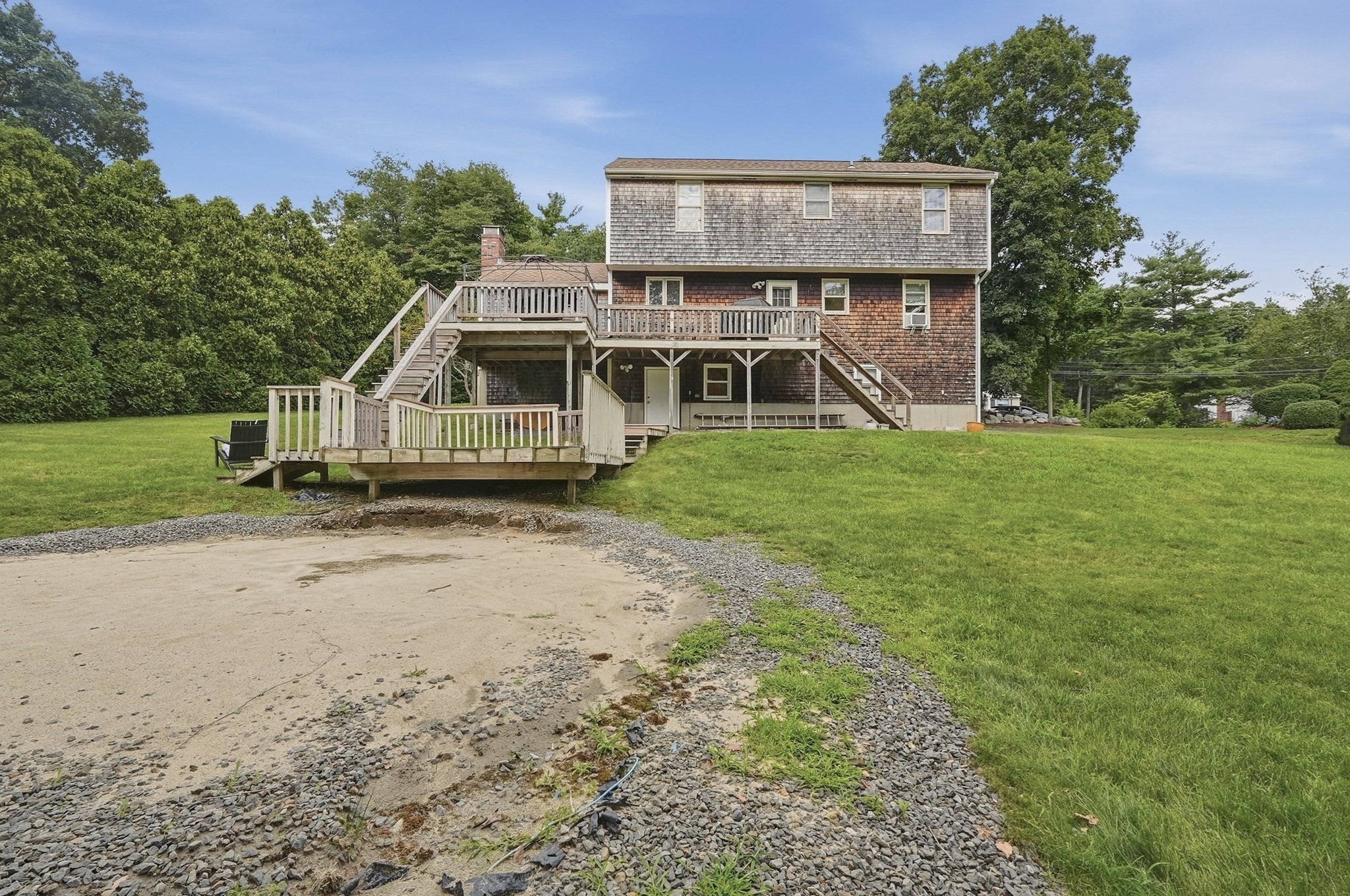 main property photo 35