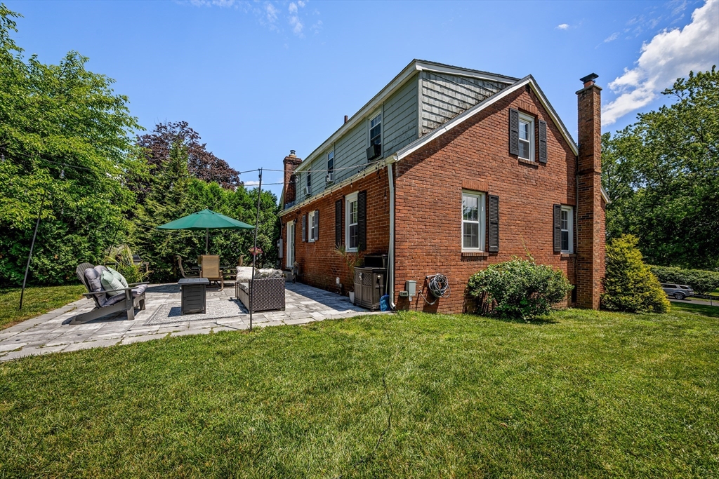 main property photo 33